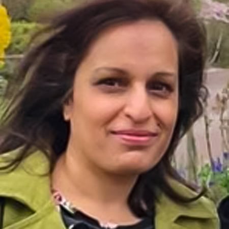 Saima Saleh Square