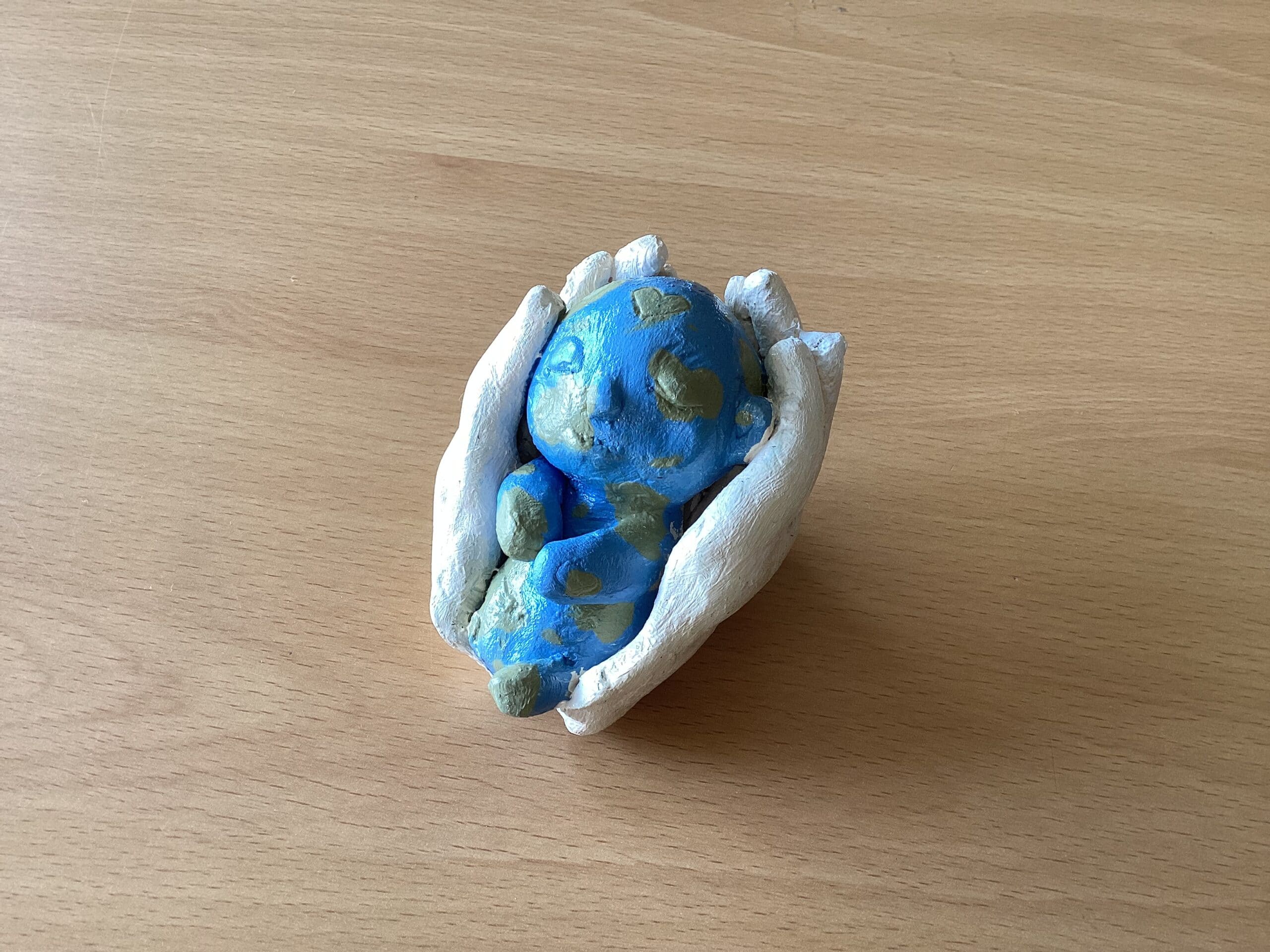 Scarlett Price Globe Baby